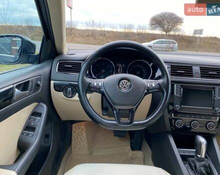 Черный Фольксваген Джетта, объемом двигателя 1.6 л и пробегом 148 тыс. км за 13700 $, фото 10 на Automoto.ua