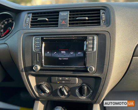 Фольксваген Джетта 2016 в Львове на Automoto.ua Черный Фольксваген Джетта, объемом двигателя 1.4 л и пробегом 104 тыс. км за 10300 $, фото 10 на Automoto.ua