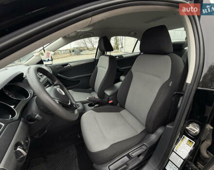 Черный Фольксваген Джетта, объемом двигателя 1.4 л и пробегом 139 тыс. км за 10800 $, фото 26 на Automoto.ua