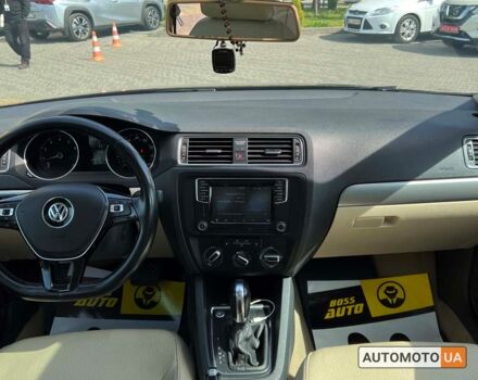 Черный Фольксваген Джетта, объемом двигателя 1.4 л и пробегом 129 тыс. км за 11500 $, фото 11 на Automoto.ua