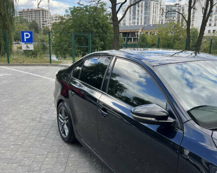 Черный Фольксваген Джетта, объемом двигателя 1.6 л и пробегом 167 тыс. км за 12000 $, фото 6 на Automoto.ua
