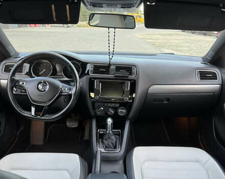 Черный Фольксваген Джетта, объемом двигателя 1.8 л и пробегом 113 тыс. км за 13300 $, фото 10 на Automoto.ua