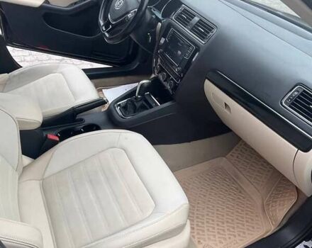 Черный Фольксваген Джетта, объемом двигателя 1.6 л и пробегом 148 тыс. км за 13700 $, фото 3 на Automoto.ua