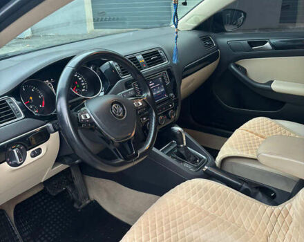 Чорний Фольксваген Джетта, об'ємом двигуна 1.6 л та пробігом 240 тис. км за 12000 $, фото 1 на Automoto.ua