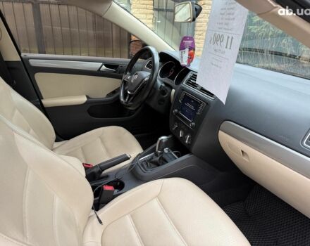 Черный Фольксваген Джетта, объемом двигателя 1.4 л и пробегом 160 тыс. км за 11990 $, фото 20 на Automoto.ua