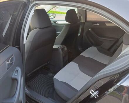 Черный Фольксваген Джетта, объемом двигателя 1.4 л и пробегом 68 тыс. км за 12500 $, фото 13 на Automoto.ua