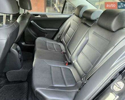 Черный Фольксваген Джетта, объемом двигателя 1.4 л и пробегом 126 тыс. км за 8900 $, фото 22 на Automoto.ua