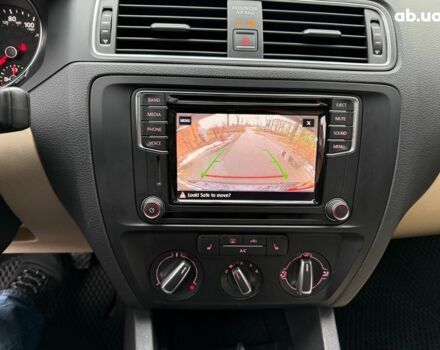 Черный Фольксваген Джетта, объемом двигателя 1.4 л и пробегом 160 тыс. км за 11990 $, фото 13 на Automoto.ua