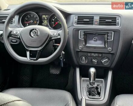 Черный Фольксваген Джетта, объемом двигателя 1.4 л и пробегом 126 тыс. км за 8900 $, фото 27 на Automoto.ua