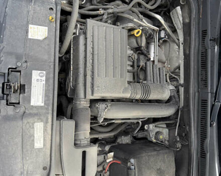 Черный Фольксваген Джетта, объемом двигателя 1.4 л и пробегом 151 тыс. км за 11000 $, фото 45 на Automoto.ua