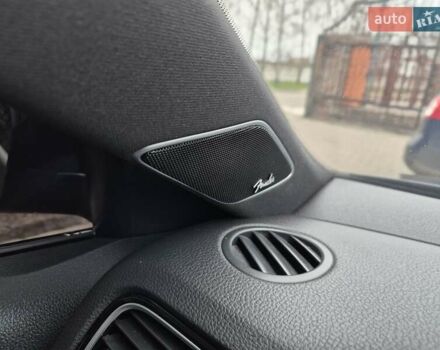 Чорний Фольксваген Джетта, об'ємом двигуна 2 л та пробігом 140 тис. км за 13000 $, фото 24 на Automoto.ua