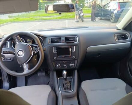 Черный Фольксваген Джетта, объемом двигателя 1.4 л и пробегом 68 тыс. км за 12500 $, фото 12 на Automoto.ua