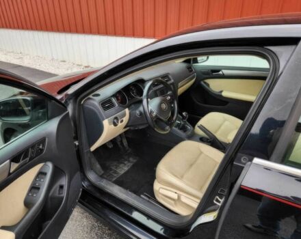 Черный Фольксваген Джетта, объемом двигателя 1.4 л и пробегом 62 тыс. км за 8900 $, фото 9 на Automoto.ua