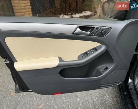 Черный Фольксваген Джетта, объемом двигателя 1.4 л и пробегом 160 тыс. км за 11990 $, фото 10 на Automoto.ua