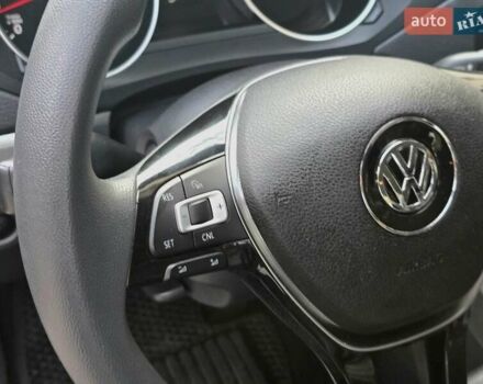 Черный Фольксваген Джетта, объемом двигателя 1.4 л и пробегом 126 тыс. км за 8900 $, фото 17 на Automoto.ua