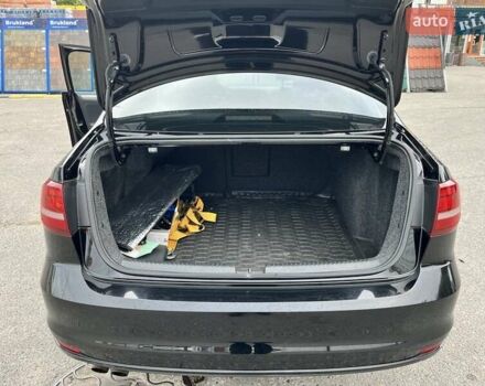 Фольксваген Джетта 2017 в Днепре (Днепропетровске) на Automoto.ua Черный Фольксваген Джетта, объемом двигателя 1.4 л и пробегом 125 тыс. км за 13000 $, фото 23 на Automoto.ua