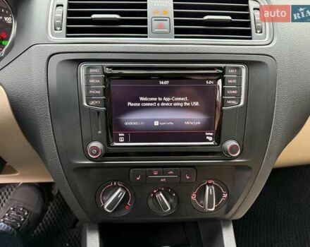 Черный Фольксваген Джетта, объемом двигателя 1.4 л и пробегом 160 тыс. км за 11990 $, фото 14 на Automoto.ua