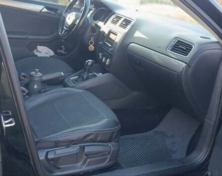 Черный Фольксваген Джетта, объемом двигателя 1.4 л и пробегом 107 тыс. км за 11300 $, фото 8 на Automoto.ua