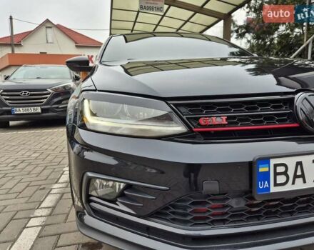 Чорний Фольксваген Джетта, об'ємом двигуна 2 л та пробігом 140 тис. км за 13000 $, фото 10 на Automoto.ua