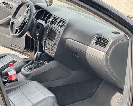 Черный Фольксваген Джетта, объемом двигателя 1.4 л и пробегом 66 тыс. км за 9900 $, фото 2 на Automoto.ua