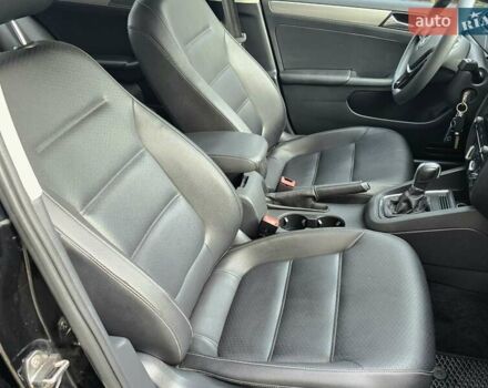 Черный Фольксваген Джетта, объемом двигателя 1.4 л и пробегом 126 тыс. км за 8900 $, фото 34 на Automoto.ua