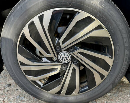 Черный Фольксваген Джетта, объемом двигателя 1.4 л и пробегом 155 тыс. км за 15350 $, фото 4 на Automoto.ua