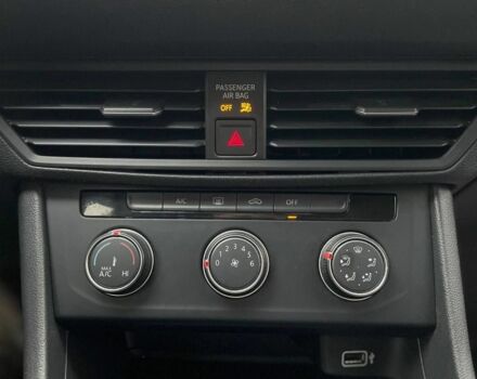 Черный Фольксваген Джетта, объемом двигателя 1.4 л и пробегом 232 тыс. км за 12500 $, фото 12 на Automoto.ua