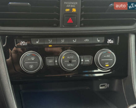 Чорний Фольксваген Джетта, об'ємом двигуна 1.98 л та пробігом 79 тис. км за 16699 $, фото 23 на Automoto.ua