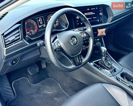 Черный Фольксваген Джетта, объемом двигателя 1.4 л и пробегом 198 тыс. км за 14800 $, фото 24 на Automoto.ua