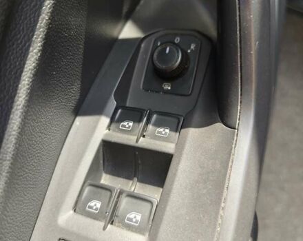 Черный Фольксваген Джетта, объемом двигателя 1.39 л и пробегом 92 тыс. км за 15800 $, фото 19 на Automoto.ua