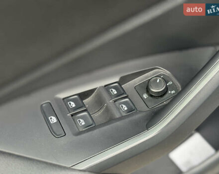 Чорний Фольксваген Джетта, об'ємом двигуна 1.98 л та пробігом 79 тис. км за 16699 $, фото 12 на Automoto.ua