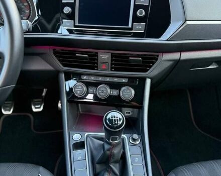 Черный Фольксваген Джетта, объемом двигателя 1.98 л и пробегом 57 тыс. км за 17999 $, фото 62 на Automoto.ua