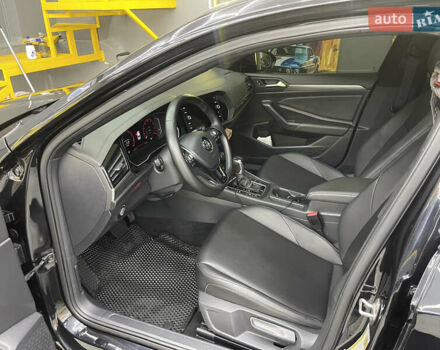 Чорний Фольксваген Джетта, об'ємом двигуна 1.4 л та пробігом 108 тис. км за 16000 $, фото 49 на Automoto.ua