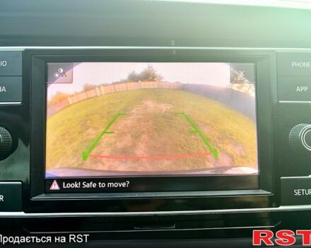 Черный Фольксваген Джетта, объемом двигателя 1.4 л и пробегом 102 тыс. км за 16888 $, фото 5 на Automoto.ua