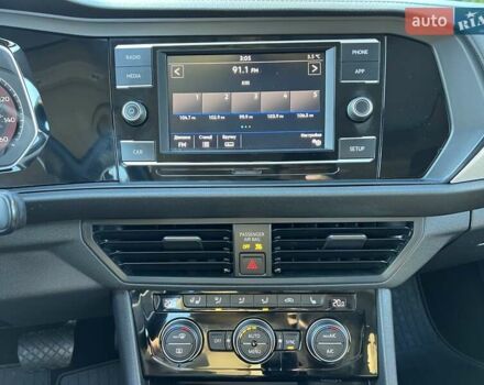 Черный Фольксваген Джетта, объемом двигателя 1.4 л и пробегом 180 тыс. км за 13890 $, фото 19 на Automoto.ua