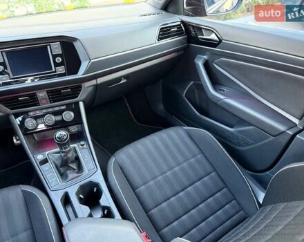 Черный Фольксваген Джетта, объемом двигателя 1.98 л и пробегом 57 тыс. км за 17999 $, фото 61 на Automoto.ua