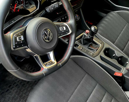 Черный Фольксваген Джетта, объемом двигателя 2 л и пробегом 39 тыс. км за 23500 $, фото 27 на Automoto.ua