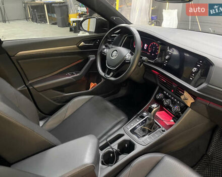 Чорний Фольксваген Джетта, об'ємом двигуна 1.4 л та пробігом 108 тис. км за 16000 $, фото 56 на Automoto.ua