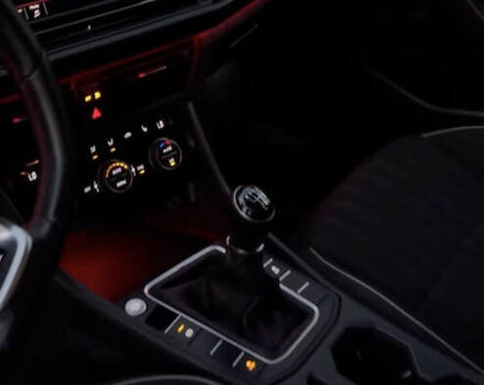 Черный Фольксваген Джетта, объемом двигателя 2 л и пробегом 39 тыс. км за 23500 $, фото 45 на Automoto.ua