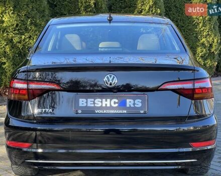 Черный Фольксваген Джетта, объемом двигателя 1.4 л и пробегом 180 тыс. км за 13890 $, фото 5 на Automoto.ua