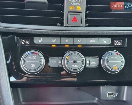 Черный Фольксваген Джетта, объемом двигателя 1.98 л и пробегом 57 тыс. км за 17999 $, фото 51 на Automoto.ua