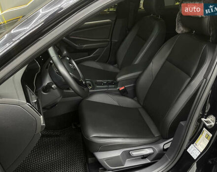 Чорний Фольксваген Джетта, об'ємом двигуна 1.4 л та пробігом 108 тис. км за 16000 $, фото 50 на Automoto.ua