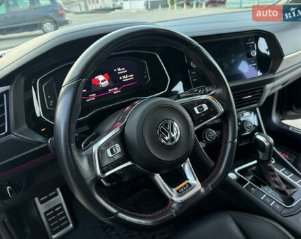 Фольксваген Джетта 2020 у Ковель на Automoto.ua Чорний Фольксваген Джетта, об'ємом двигуна 1.98 л та пробігом 156 тис. км за 17950 $, фото 57 на Automoto.ua