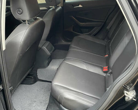 Черный Фольксваген Джетта, объемом двигателя 1.4 л и пробегом 42 тыс. км за 18500 $, фото 12 на Automoto.ua