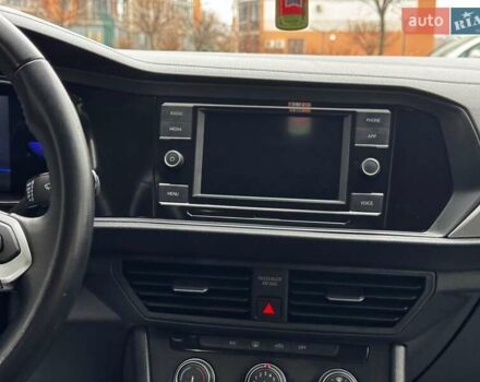 Черный Фольксваген Джетта, объемом двигателя 1.5 л и пробегом 181 тыс. км за 18500 $, фото 53 на Automoto.ua