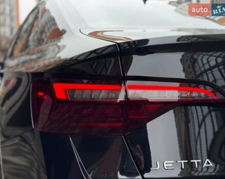 Черный Фольксваген Джетта, объемом двигателя 1.5 л и пробегом 181 тыс. км за 18500 $, фото 15 на Automoto.ua