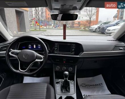 Черный Фольксваген Джетта, объемом двигателя 1.5 л и пробегом 181 тыс. км за 18500 $, фото 47 на Automoto.ua