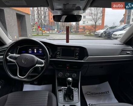 Черный Фольксваген Джетта, объемом двигателя 1.5 л и пробегом 181 тыс. км за 18500 $, фото 50 на Automoto.ua