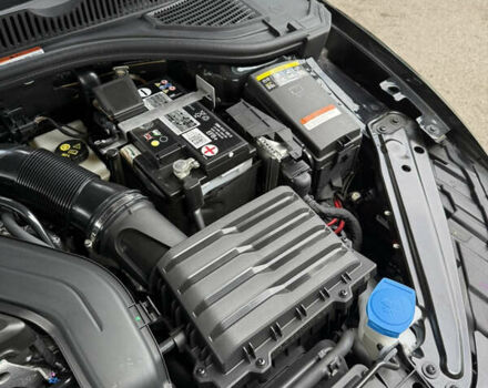 Чорний Фольксваген Джетта, об'ємом двигуна 1.5 л та пробігом 7 тис. км за 23499 $, фото 39 на Automoto.ua