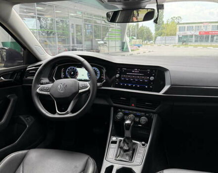 Чорний Фольксваген Джетта, об'ємом двигуна 1.5 л та пробігом 7 тис. км за 23499 $, фото 74 на Automoto.ua